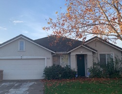 Pre-foreclosure in  RED FOX WAY Elk Grove, CA 95758