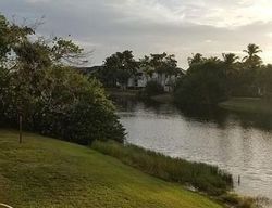 Pre-foreclosure in  SW 82ND LN  Miami, FL 33193