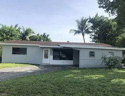 Pre-foreclosure Listing in NW 16TH ST FORT LAUDERDALE, FL 33313