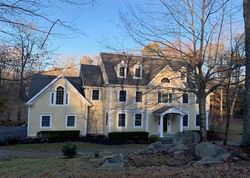 Pre-foreclosure Listing in DANN FARM RD POUND RIDGE, NY 10576