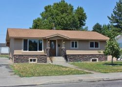 Pre-foreclosure in  W PEARL ST Pasco, WA 99301