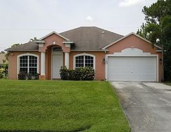  Sw Bradway Ln, Port Saint Lucie FL