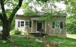 Pre-foreclosure in  KRATZ RD Perkiomenville, PA 18074