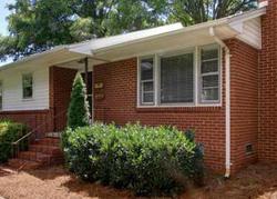 Pre-foreclosure in  SCALEYBARK RD Charlotte, NC 28209