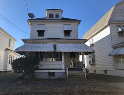 Pre-foreclosure Listing in OAK ST WILKES BARRE, PA 18702