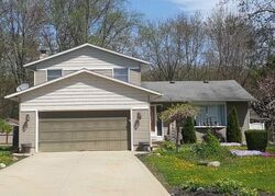 Pre-foreclosure in  WESTFIELD DR North Ridgeville, OH 44039