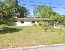 Pre-foreclosure in  LUANA DR N Jacksonville, FL 32246