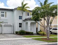  Ne 2nd Dr, Homestead FL