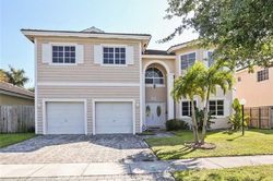 Pre-foreclosure in  NE 3RD DR Homestead, FL 33033