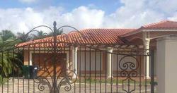 Pre-foreclosure in  SW 212TH AVE Homestead, FL 33031