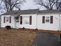 Pre-foreclosure Listing in PROSPECT ST CHICOPEE, MA 01020