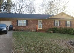 Pre-foreclosure Listing in DOVERDALE RD GREENVILLE, SC 29615