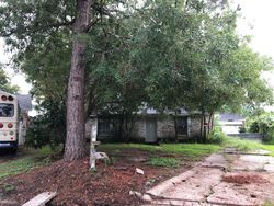 Pre-foreclosure in  DOLLAR REEF DR Bacliff, TX 77518