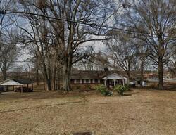 Pre-foreclosure in  TEAGUE LN Kernersville, NC 27284