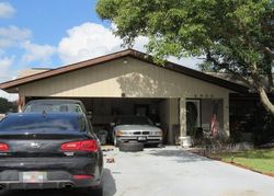 Pre-foreclosure in  EASTON ST Lake Wales, FL 33859