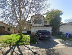 Pre-foreclosure in  PRIMOAK WAY Elk Grove, CA 95758