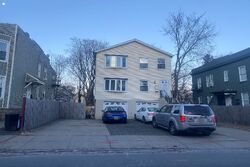 Pre-foreclosure in  PROSPECT ST East Orange, NJ 07017