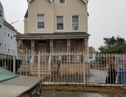 Pre-foreclosure in  WILLIAM ST East Orange, NJ 07017