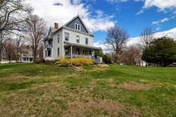  Overlook Rd, Poughkeepsie NY
