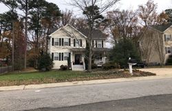 Pre-foreclosure Listing in BUNGALOW AVE DURHAM, NC 27703