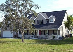 Pre-foreclosure in  N RIVERBEND RD Dunnellon, FL 34433