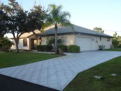 Pre-foreclosure Listing in BIXEL LN ENGLEWOOD, FL 34224