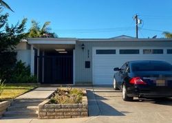 Pre-foreclosure in  ALBERT PL Costa Mesa, CA 92627