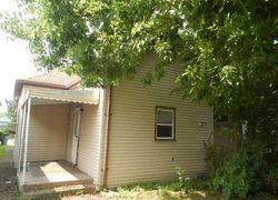 Pre-foreclosure Listing in KNIGHTSBRIDGE DR HAMILTON, OH 45011