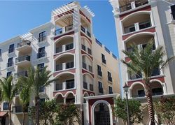 Pre-foreclosure in  N OCEAN BLVD  Fort Lauderdale, FL 33305