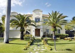 Pre-foreclosure in  SE 14TH ST Fort Lauderdale, FL 33316