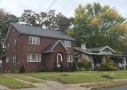 Pre-foreclosure Listing in INSTITUTE PL BRIDGETON, NJ 08302