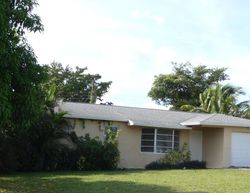 Pre-foreclosure in  SE 28TH AVE Boynton Beach, FL 33435