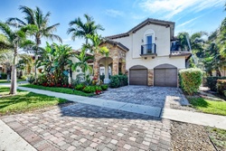  Artesa Dr, Boynton Beach FL
