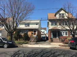 Pre-foreclosure in  N 15TH ST Bloomfield, NJ 07003