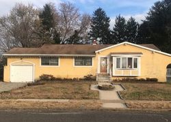 Pre-foreclosure Listing in COOLIDGE AVE BEVERLY, NJ 08010