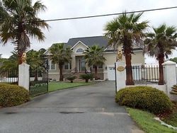 Pre-foreclosure in  VICTORIA RD Charleston, SC 29492