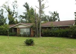 Pre-foreclosure Listing in E 3RD ST LYNN HAVEN, FL 32444