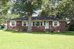 Pre-foreclosure in  FOREST LN Belton, SC 29627
