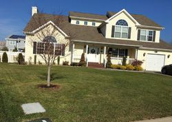 Pre-foreclosure Listing in DR REED BLVD AMITYVILLE, NY 11701