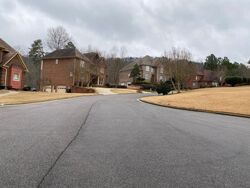 Pre-foreclosure in  EAGLE VALLEY DR Birmingham, AL 35242