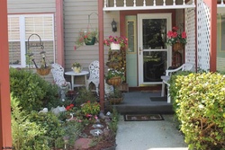 Pre-foreclosure in  E LAKE FRONT CIR Absecon, NJ 08205