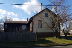 Pre-foreclosure in  CASTLE HEIGHTS AVE Pennsville, NJ 08070