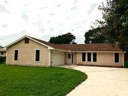 Pre-foreclosure Listing in SE GRAND DR PORT SAINT LUCIE, FL 34952