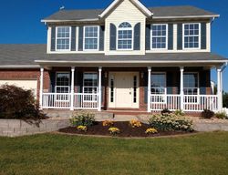 Pre-foreclosure Listing in FLORA LAKE CT BELLEVILLE, IL 62221