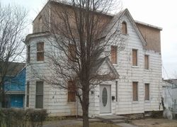 Pre-foreclosure in  LOWNDES AVE Baltimore, MD 21218