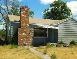 Pre-foreclosure Listing in CHUCKHOLE LN MILTON FREEWATER, OR 97862