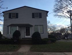 Pre-foreclosure in  8TH AVE New Hyde Park, NY 11040