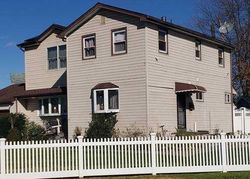 Pre-foreclosure Listing in WESTWOOD DR BRENTWOOD, NY 11717