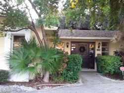  Highland Lakes Blvd, Miami FL