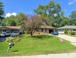 Pre-foreclosure in  PONCA ST Mchenry, IL 60050